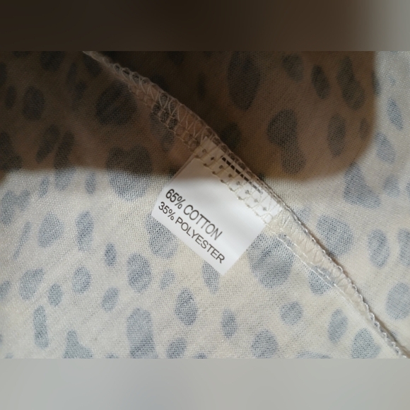 Women's XL Blooming Jelly Long Sleeved Blouse Animal Print - Picture 4 of 4